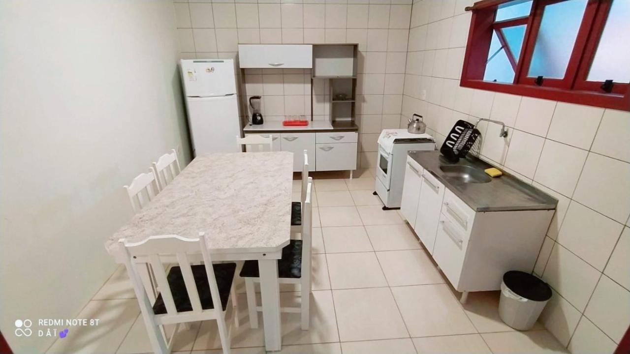 Appartamento Residencial Familia Milani 100 Metros Do Mar Torres Esterno foto